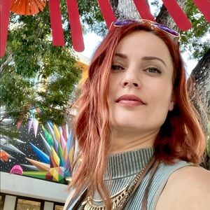 Meet your Posher, Paulina